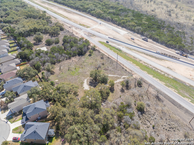 Listing photo id 2 for 8454 Sh 211