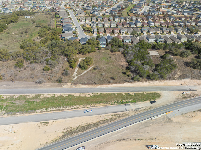 Listing photo id 6 for 8454 Sh 211