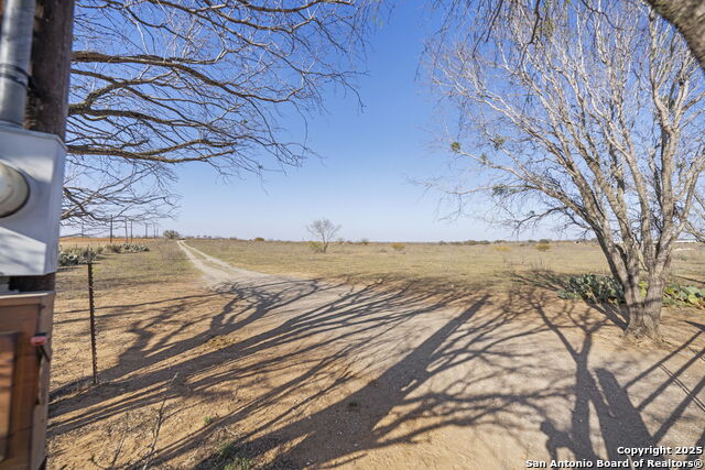 Listing photo id 2 for 0 Payne W
