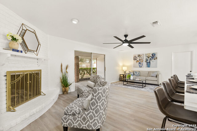 Listing photo id 9 for 3218 Albin