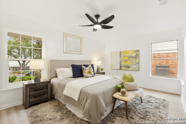Listing photo id 2 for 3218 Albin