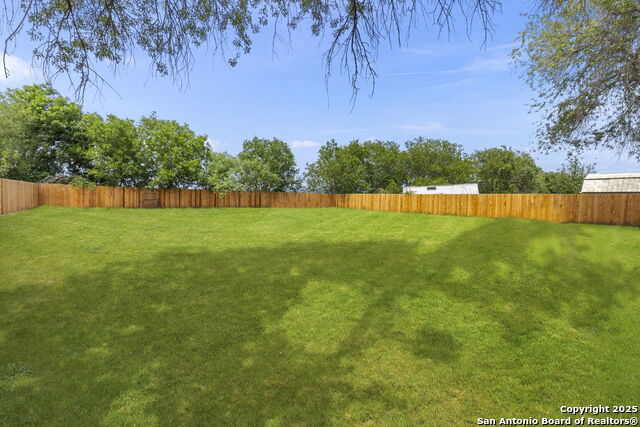 Image 18 of 23 For 15227 Rosa Trl