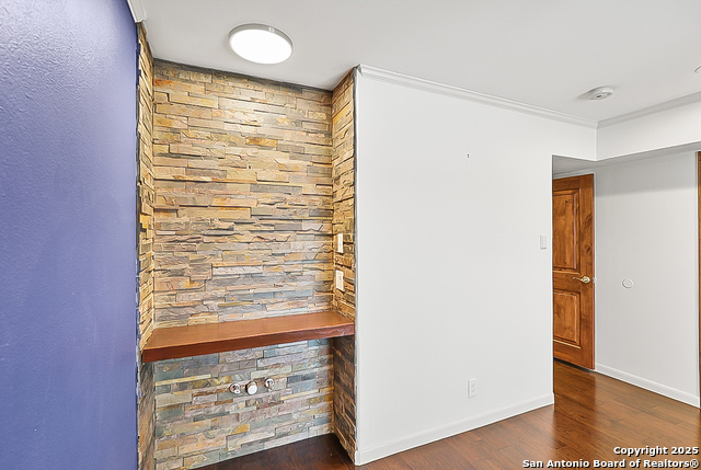 Image 14 of 24 For 102 Ruelle  208d