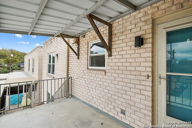 Image 23 of 24 For 102 Ruelle  208d