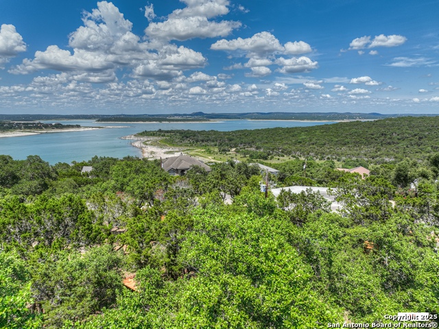 Image 11 of 34 For 164 Circle  