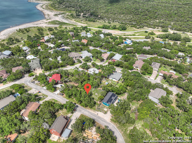 Image 28 of 34 For 164 Circle  