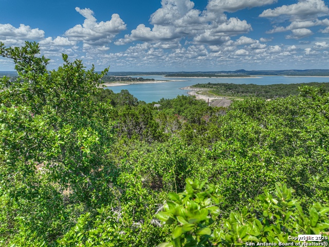 Image 5 of 34 For 164 Circle  