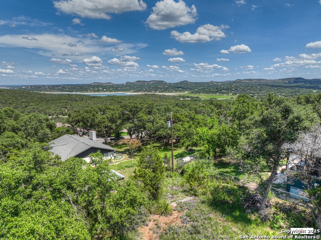 Image 9 of 34 For 164 Circle  