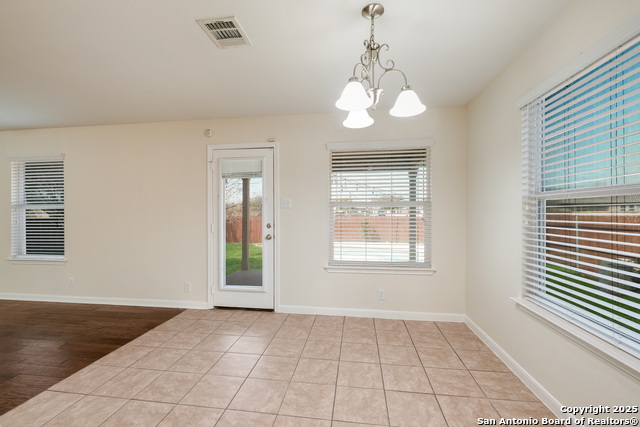 Image 11 of 31 For 243 Creekview