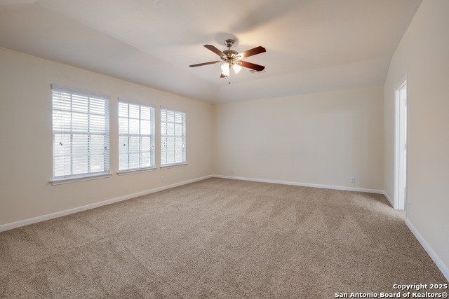 Image 16 of 31 For 243 Creekview