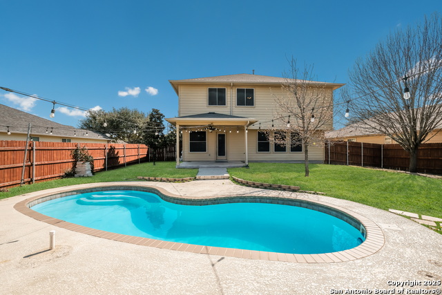 Image 30 of 31 For 243 Creekview