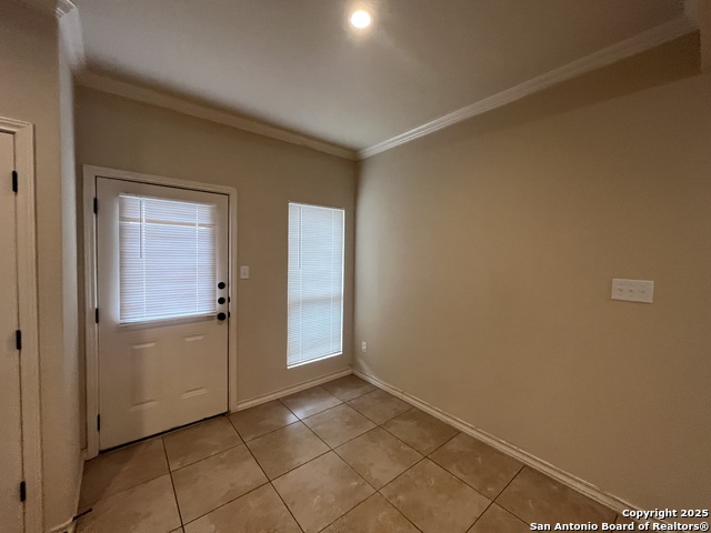 Image 6 of 27 For 6002 Jax Way  103