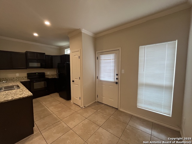 Image 7 of 27 For 6002 Jax Way  103