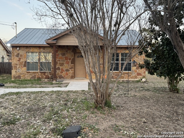 Details for 414 Harl  , Pleasanton, TX 78064