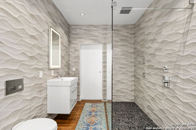 Image 28 of 50 For 16 Trophy Ridge