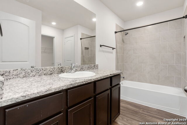 Image 14 of 24 For 11851 Davalos Ln