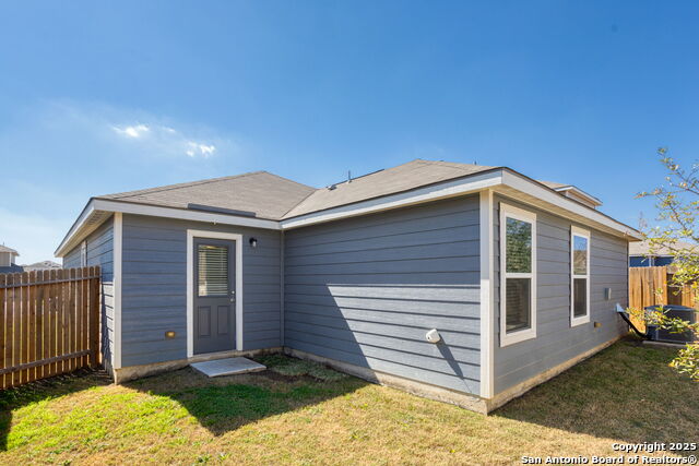 Image 16 of 24 For 11851 Davalos Ln