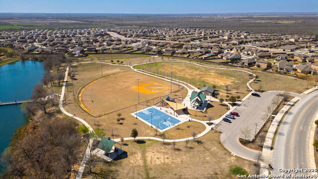 Image 21 of 24 For 11851 Davalos Ln