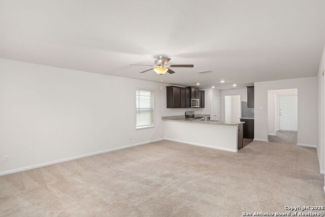 Image 3 of 24 For 11851 Davalos Ln