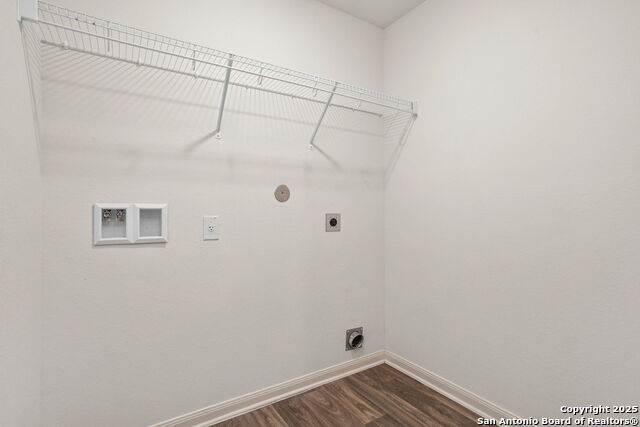 Image 7 of 24 For 11851 Davalos Ln