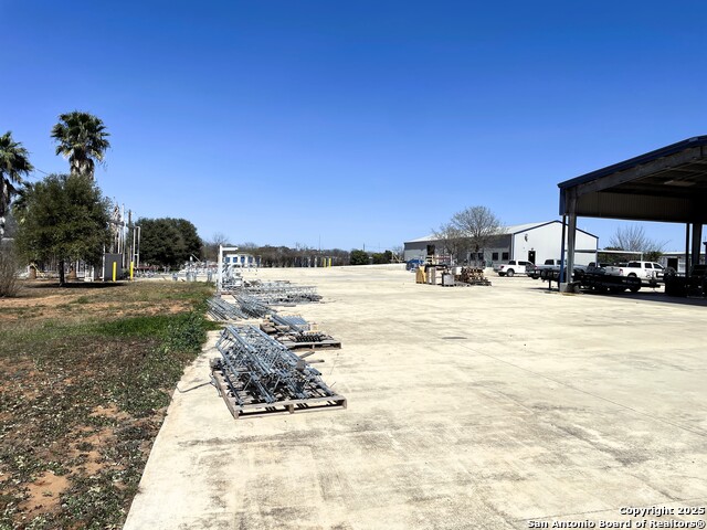 Listing photo id 8 for 210 Cherry N