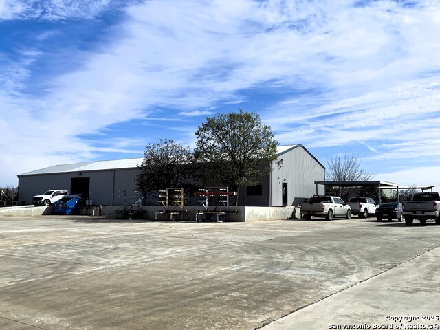 Listing photo id 11 for 210 Cherry N