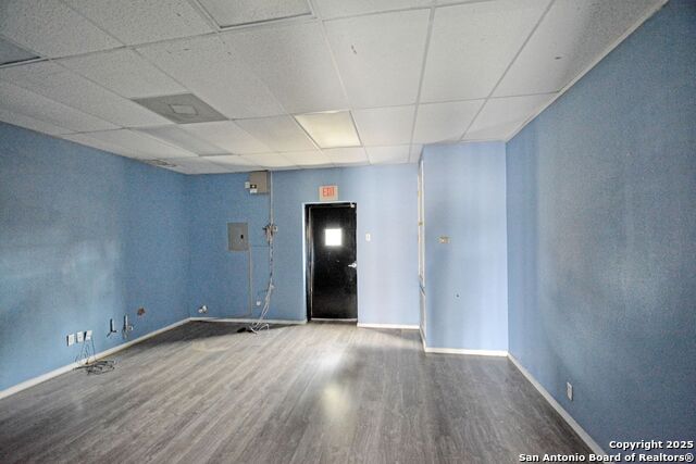 Listing photo id 9 for 105 Seguin S 104