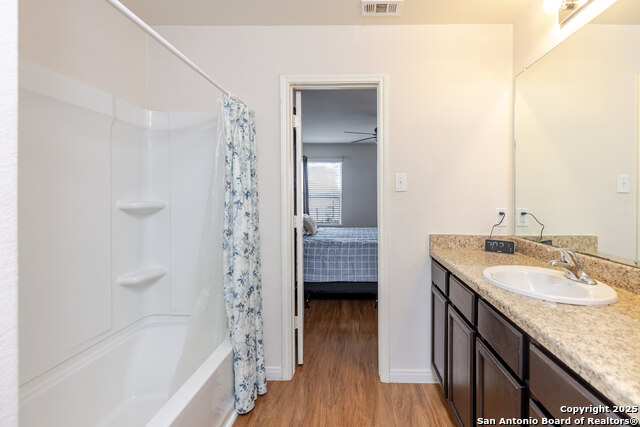 Image 9 of 18 For 12355 Kirshner