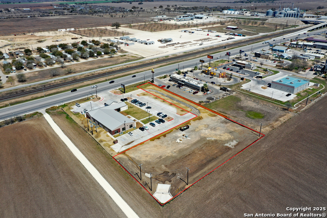 Image 4 of 8 For 0 19th  
