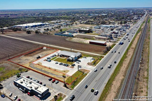 Image 7 of 8 For 0 19th  