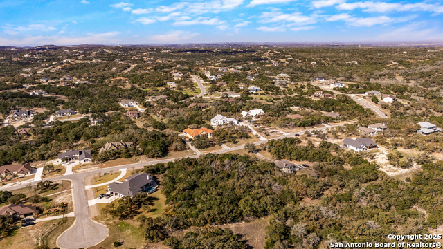 Listing photo id 10 for 2487 Comal Springs