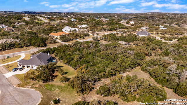 Listing photo id 4 for 2487 Comal Springs