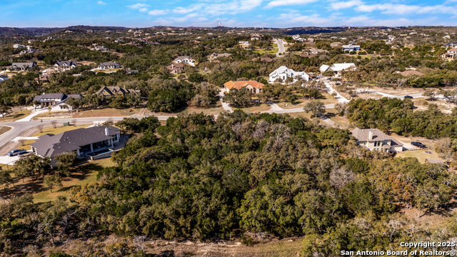 Listing photo id 5 for 2487 Comal Springs