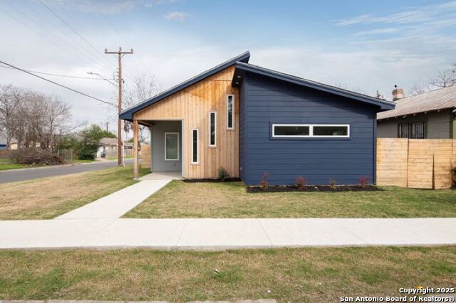 Details for 1603 Center St N, San Antonio, TX 78202