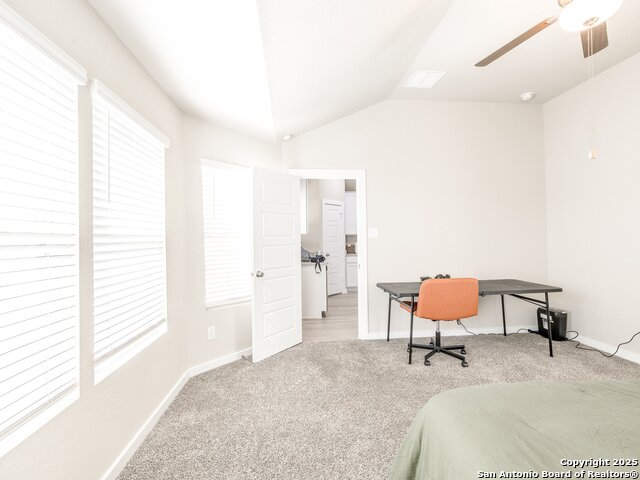 Listing photo id 10 for 13650 Mineral Well