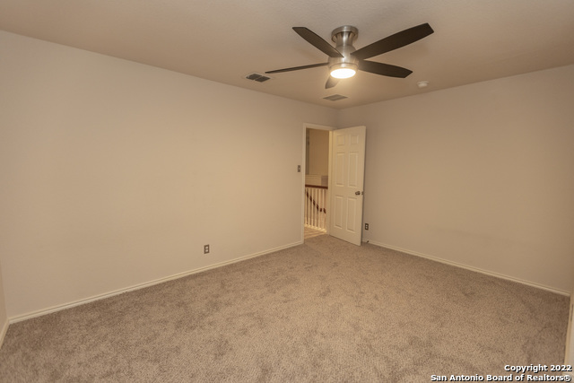 Image 23 of 70 For 414 Turnberry Way