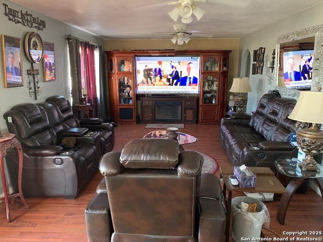 Listing photo id 14 for 480 Cr 6721  