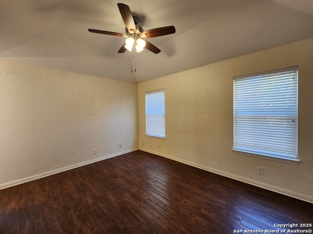 Image 14 of 23 For 251 Glenbrook Dr