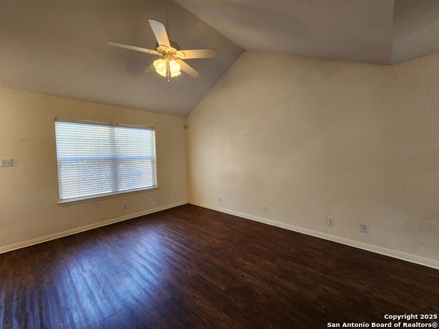 Image 17 of 23 For 251 Glenbrook Dr