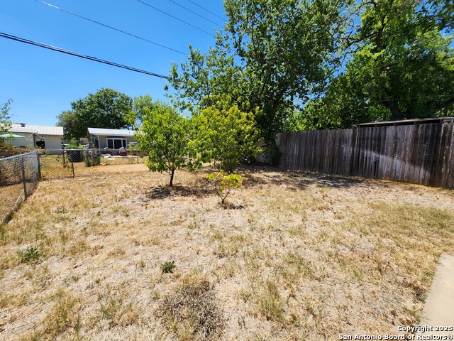 Image 23 of 23 For 251 Glenbrook Dr