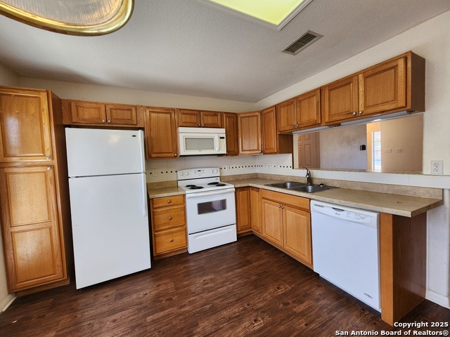 Image 9 of 23 For 251 Glenbrook Dr