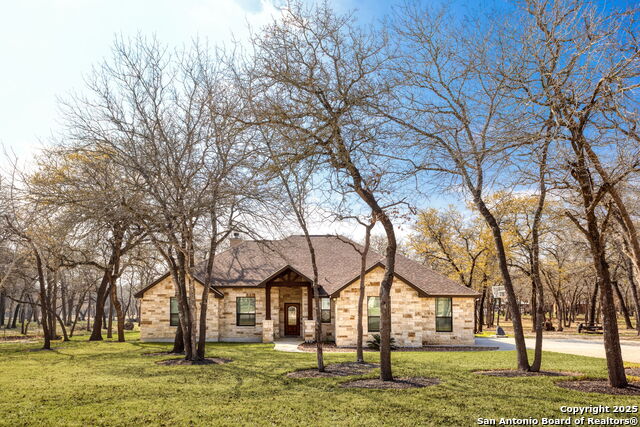Details for 309 Hickory Trail, La Vernia, TX 78121