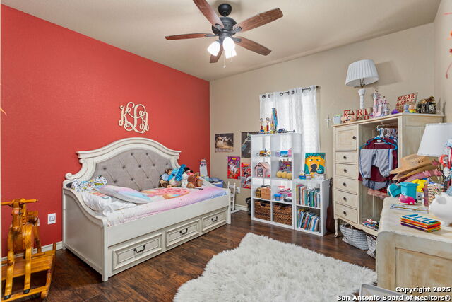 Listing photo id 21 for 309 Hickory Trail