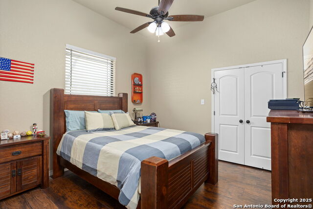 Listing photo id 22 for 309 Hickory Trail