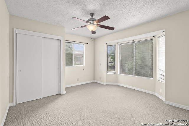 Image 17 of 27 For 9335 Greens Pt