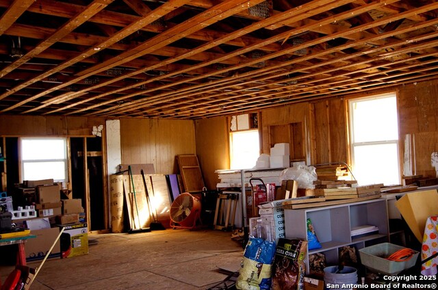 Image 21 of 37 For 147 Lago  