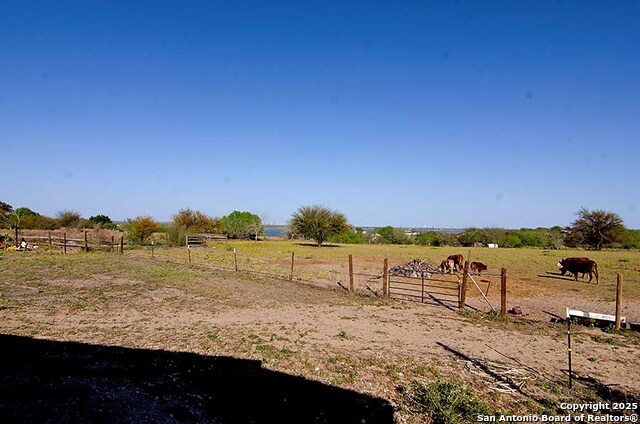 Image 25 of 37 For 147 Lago  