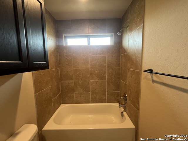 Image 19 of 26 For 6327 Luglio Lane  103