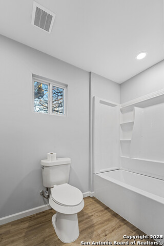 Image 5 of 15 For 263 Grape Ave S