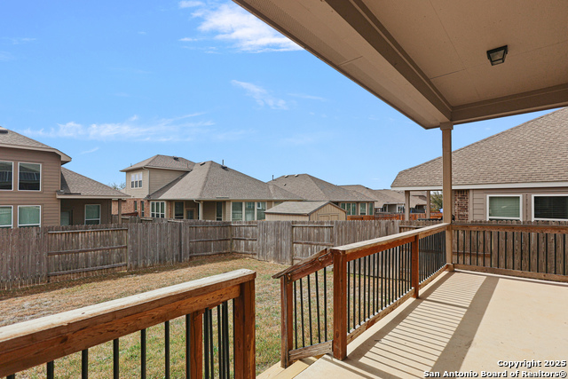 Image 17 of 22 For 2107 Cullum  